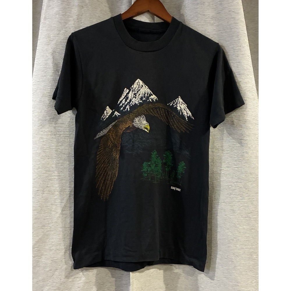 Sunforce Vintage 90s Mountains Eagle Ski Colorado Alaska Graphic T Shirt Black S